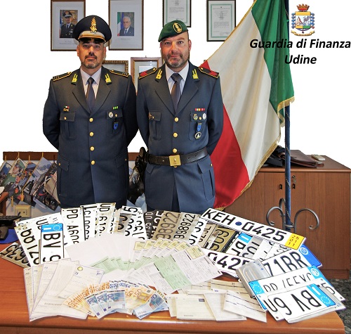Udine, evasione scoperta coppia di coniugi intestatari di 760 autovetture