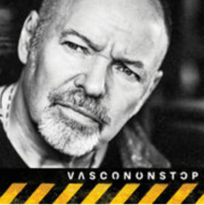 La recensione di Un mondo migliore e la tracklist di "Vasco non stop"
