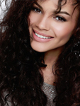 Leslie Grace