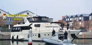 Ravenna, sequestrato yacht svizzero di 30 metri Ravenna, sequestrato yacht svizzero di 30 metri