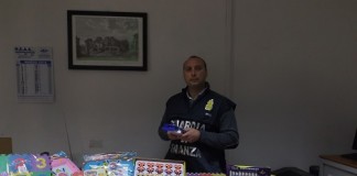 Benevento, sequestrati oltre 2000 articoli cinesi potenzialmente pericolosi Benevento sequestrati prodotti cinesi