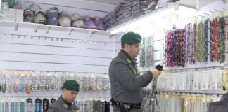 Torino, sequestrati oltre 4 milioni di articoli pericolosi Torino sequestrati 4 milioni di articoli pericolosi