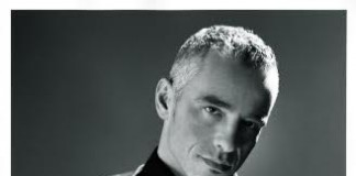 Eros Ramazzotti sigla un accordo con Vertigo per il prossimo World Tour Eros Ramazzotti