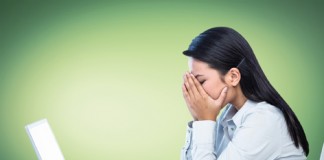 Il cyberbullismo è ad alto rischio suicidio Lavoro computer