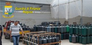 Ragusa, sequestrate 800 bombole di gas detenute illegalmente sequestrate a Vittoria 800 bombole di gas detenute illegalmente