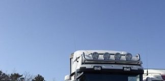 Trieste: traffico internazionale illecito di prodotti petroliferi, 11 arresti Trieste, traffico prodotti petroliferi