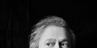 Barry Gibb, dai Bee Gees al suo primo album solista “In The Now”