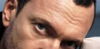 Giuliano Sangiorgi e J-Ax ospiti del concerto di Antonacci a Milano