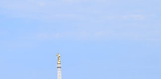 Messina, finanziere fuori servizio sventa una rapina Messina, finanziere fuori servizio sventa una rapina