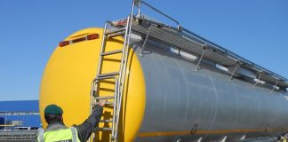 Gorizia, contrabbando internazionale gasolio: sequestrati beni per 2 milioni Gorizia contrabbando internazionale gasolio