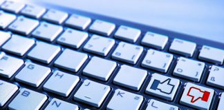 Giornale online su Facebook, l’informazione passa sul social Giornale online su Facebook