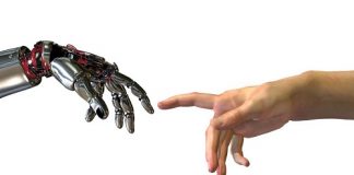 Robotizzazione dei posti di lavoro: il pensiero di Phonetica S.p.A. robot-e-lavoro