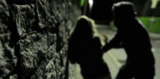 Potenza, rintraccia la sua ex con la postepay: arrestato uno stalker stalker