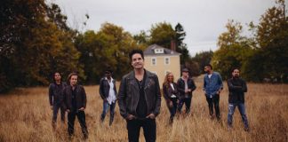 Tornano i Train con il nuovo album “A girl a bottle a boat”