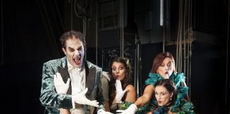 Giampiero Ingrassia e Giulia Ottonello con “Cabaret” all’Augusteo di Napoli cabaret