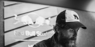 Lorenzo Jovanotti: è sui canali social il brano “Xchètuc6” Jovanotti-Red Bull Studio Mobile