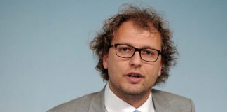 Lotti: “Il Fondo sport periferie è disponibile, far crescere le giovani generazioni in modo sano”