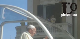 Papa Francesco accolto a Genova da 100.000 fedeli visita Papa Francesco
