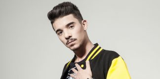 ‘Scritto nel cielo’, il nuovo singolo di Moreno