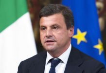 Calenda: “Gli agenti dell’Ice sono come le SS, delinquenti, assassini”