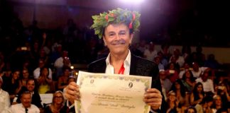 A Dodi Battaglia la Laurea Honoris Causa in chitarra elettrica