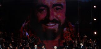 “Pavarotti – Un’emozione senza fine”: il ricordo di Rai1 dall’Arena di Verona Pavarotti