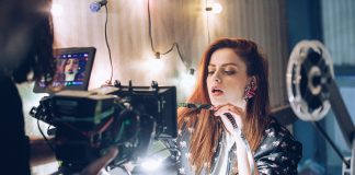 “Direzione la vita” di Annalisa è la più alta new entry nella classifica dei brani più trasmessi in radio, online il video