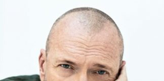 Sanremo: Biagio Antonacci confermato super ospite per la finale, canterà “Ti saprò aspettare” Biagio Antonacci