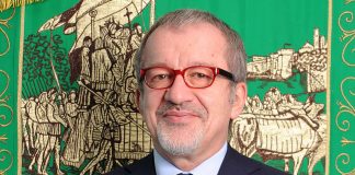 Malore per Roberto Maroni, è ricoverato in ospedale