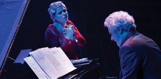 Tosca: “Appunti musicali dal Mondo” è il nuovo album dal vivo Tosca e Nicola Piovani