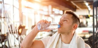 Sport e corretta idratazione rallenta l’invecchiamento Sport e corretta idratazione rallenta l'invecchiamento