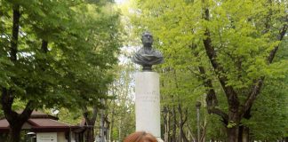 Antonia Tosini presenta il suo nuovo libro di fantascienza Antonia Tosini