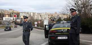 Potenza, truffe assicurative: sgominato un sodalizio Potenza truffe assicurative sgominato sodalizio