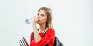 Esami maturità, consigli per una corretta idratazione Esami maturità consigli corretta idratazione