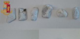 Potenza, mediatore culturale sorpreso con la droga nel Cpr