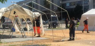 Smantellata la tendopoli al Tribunale di Bari