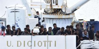 Diciotti, Conte: “Il Mediterraneo non è più il cimitero dei migranti senza nome”