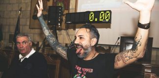 Giancarlo Gasparotto pronto a ricevere il certificato Guinness World Records