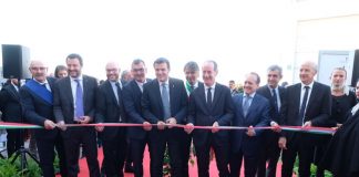 Salvini, Fontana e Centinaio all’inaugurazione di Fieracavalli fieracavalli 2018 taglio nastro