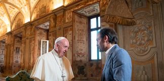 Papa Francesco e la preghiera dell’Ave Maria: il 23 ottobre su Tv2000 Papa Francesco Don Marco Pozza