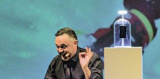 ‘Mi piace’, tornano le risate con Gabriele Cirilli: il nuovo spettacolo del comico in 33 città