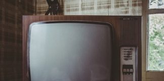 Stasera in tv 15 giugno: Signore e Signori Albano e Romina Power programmi tv sabato