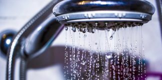 I benefici della doccia fredda e consigli acqua doccia