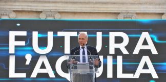 A L’Aquila l’ultima tappa di “Futura”, Bussetti: “10 anni dopo il terremoto, la città è viva e guarda al futuro”