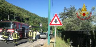 Scontro fra tir e 3 auto nel Bresciano, morto un 21enne