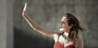 “Il Tempo Vola” è il primo EP di Elisa Sapienza Elisa Sapienza