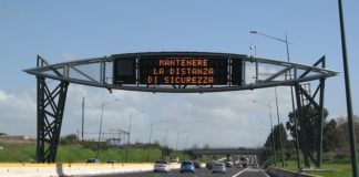 Weekend estivo da bollino nero senza particolari disagi distanza sicurezza autostrada traffico