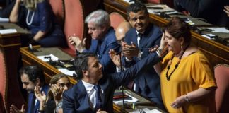 Governo, Renzi: ‘Mercato indecoroso di poltrone’