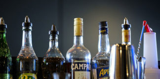 Rientro dalla vacanze, 10 consigli su drink per renderlo meno amaro cocktail shaker