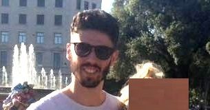 A Roma l’ultimo saluto a Luca Sacchi, la famiglia chiede riservatezza: “Grazie a chi capirà”